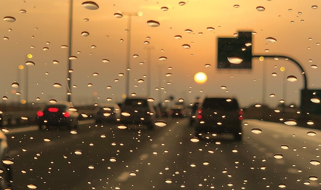 عبارات عن المطر والحب .. أجمل ما قيل في المطر