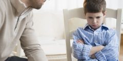 كيف اتعامل مع الطفل قليل الأدب وتصرفاته مستفزة