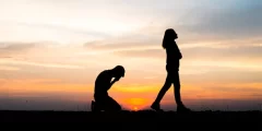 كيف اتعامل مع شخص رفض حبي لكسب قلبه