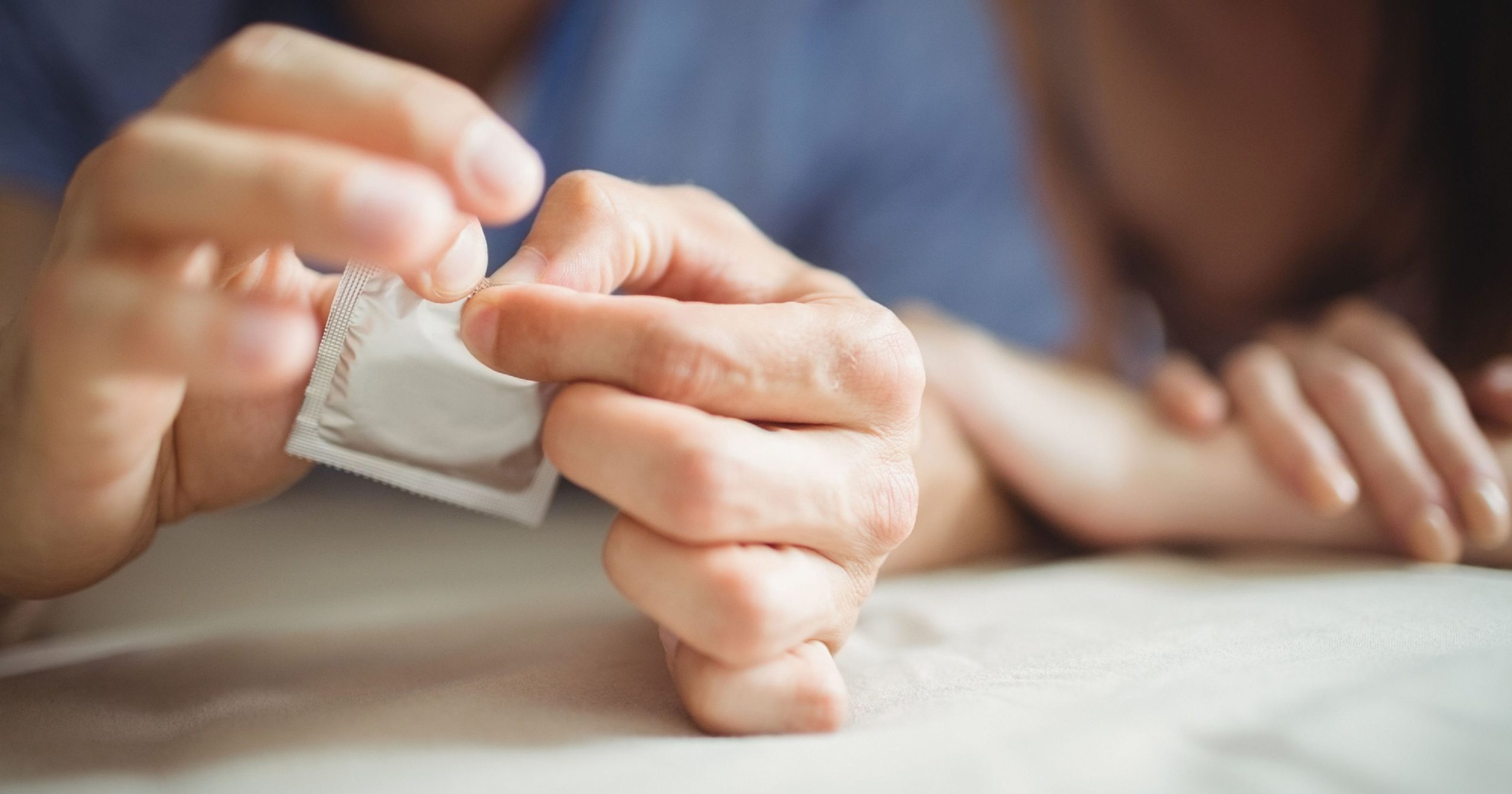 تجربتي مع الواقي الانثوي وهل يمكن ان يحدث حمل