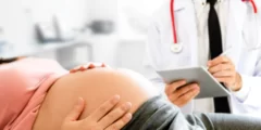 هل الإفرازات باللون الأبيض من علامات قرب الولادة