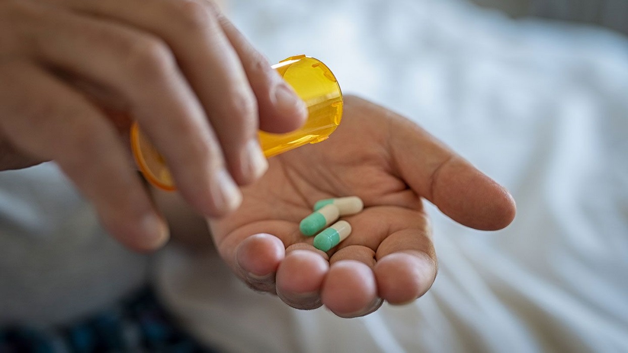تجربتي مع دواء fluoxetine وهل يسبب ادمان