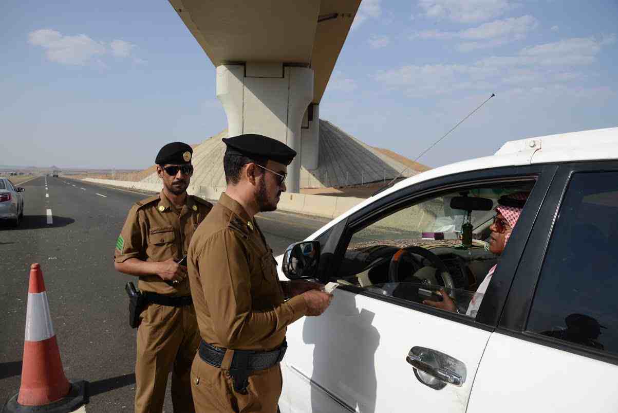 تجربتي في الاعتراض على مخالفة قطع الإشارة
