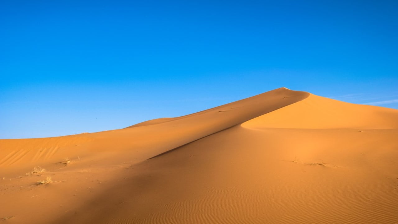 تفسير حلم رؤية الرمل والرمال المتحركة في المنام