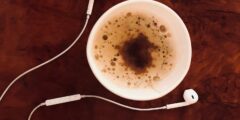 اجمل توزيعات ليوم القهوة في السعودية