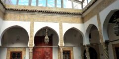 اين تقع قصور حسين داي السبعة