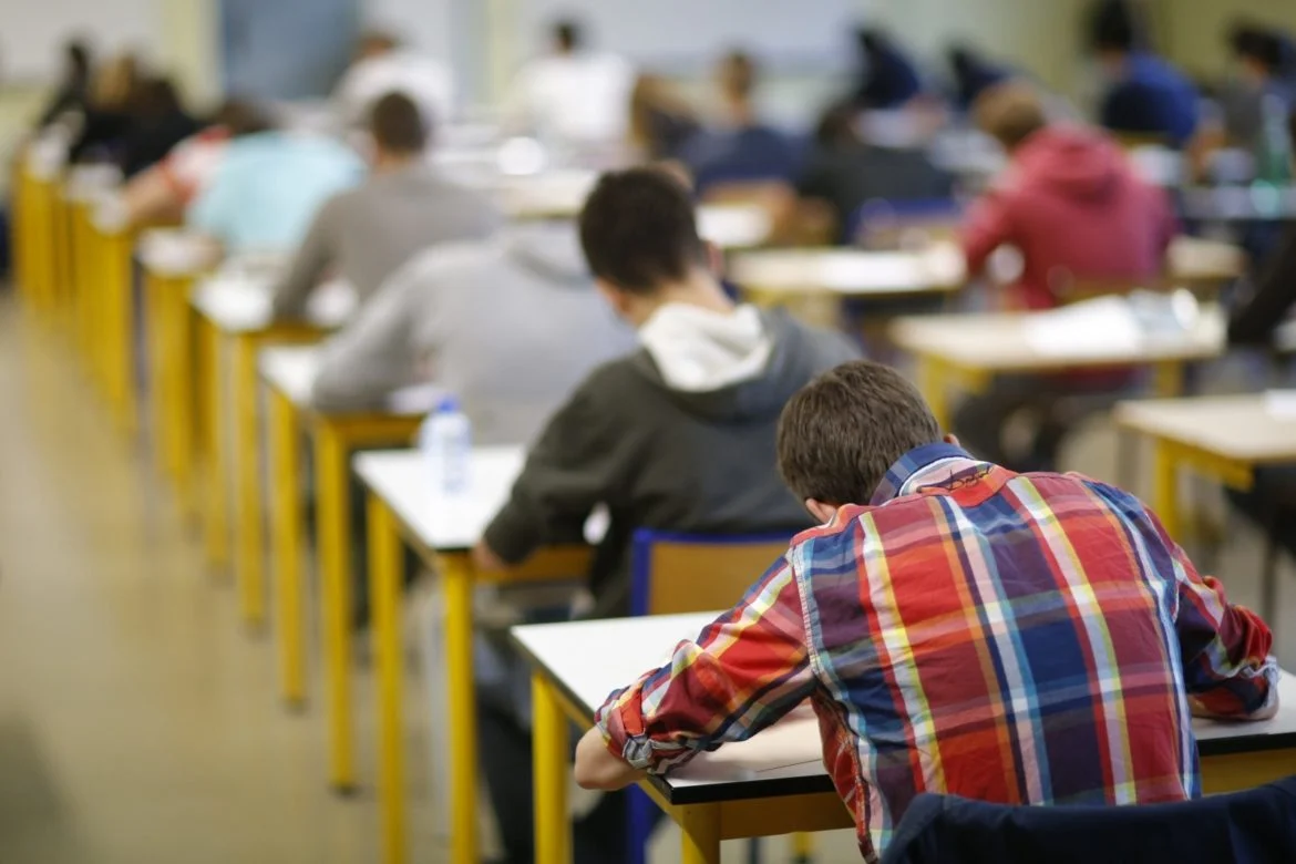 كيف اكتب طلب اعادة ادماج في الثانوية
