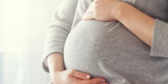 هل ممكن يستمر الحمل مع نزول الدم في الشهر الأول هل ممكن يستمر الحمل مع نزول الدم في الشهر الأول